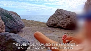 BEACH HANDJOB: during my exhib trip I find the two girls flashed in the parking lot